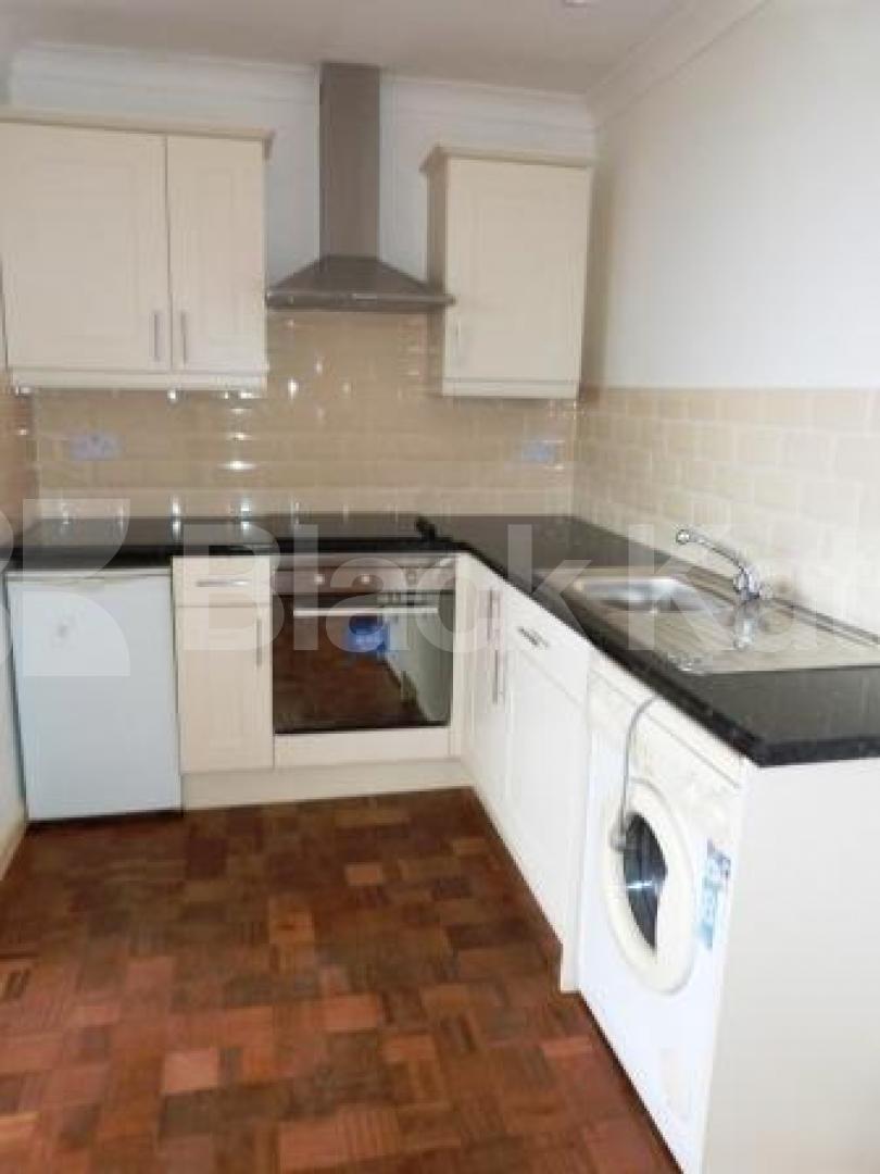 			1 Bedroom, 1 bath, 1 reception Flat			 Hornsey Lane, HIGHGATE N6