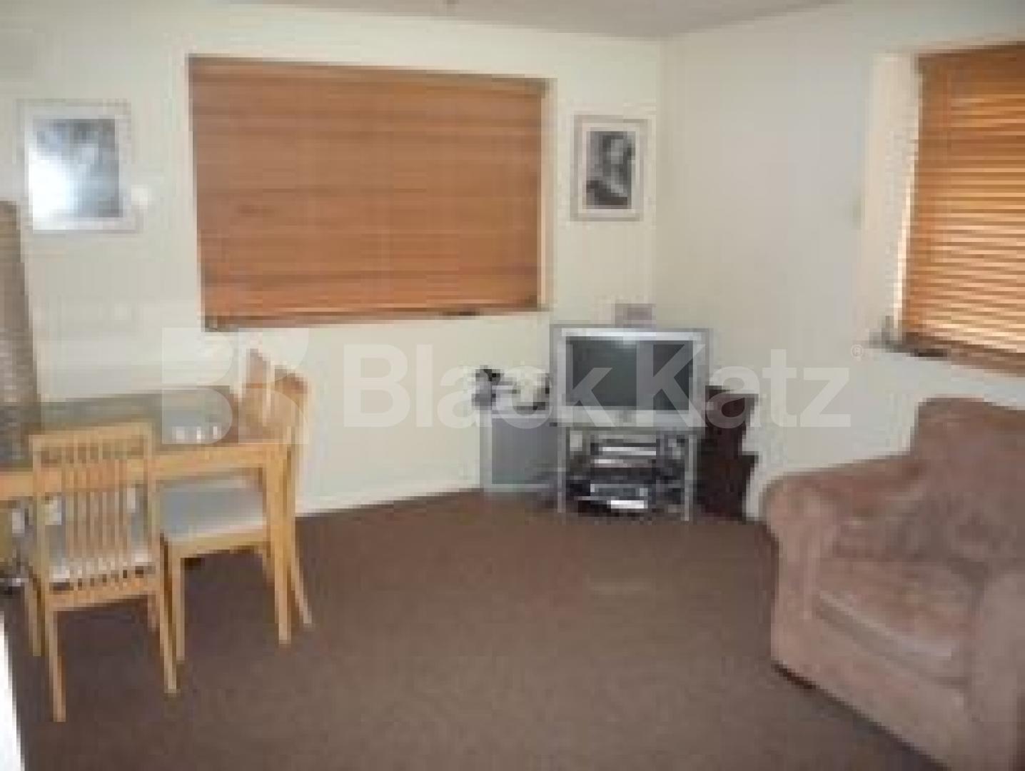 			1 Bedroom, 1 bath, 1 reception Flat			 Christchurch Road, CROUCH END