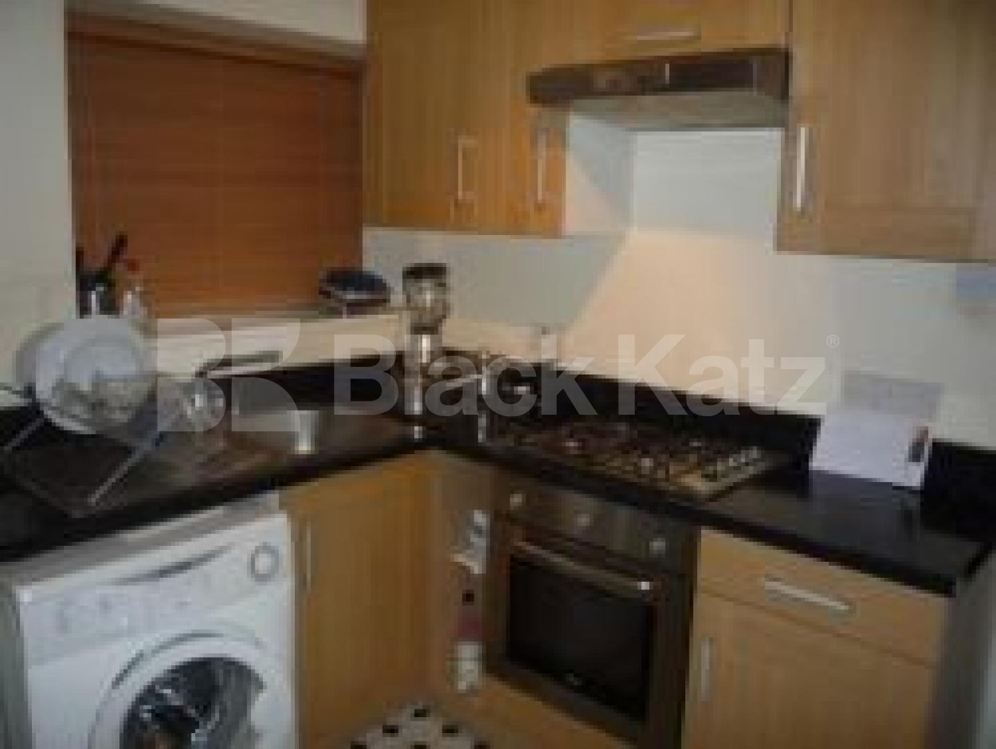 			1 Bedroom, 1 bath, 1 reception Flat			 Christchurch Road, CROUCH END