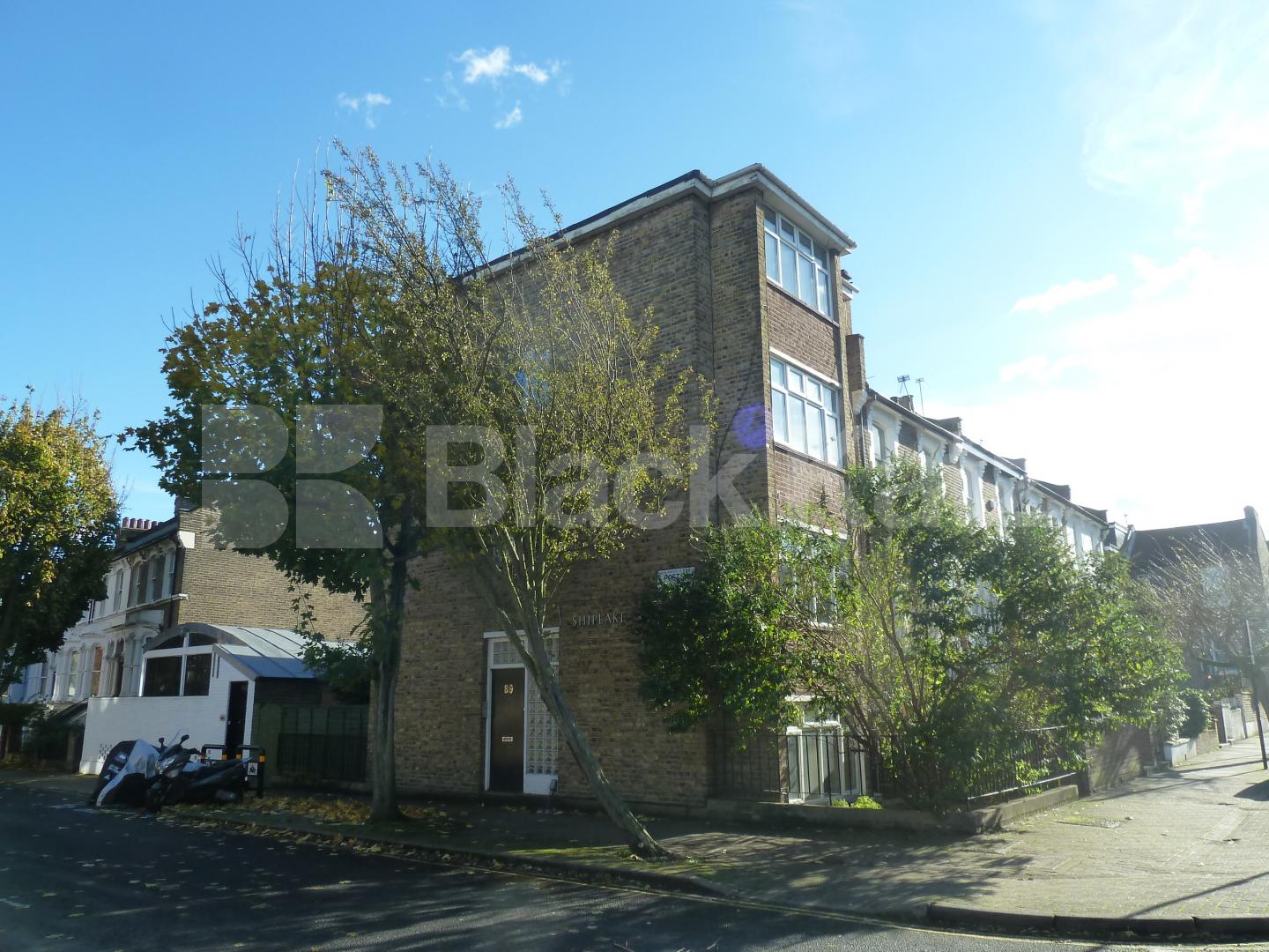 			New Instruction , 1 Bedroom, 1 bath, 1 reception Flat			 Leconfield Road , Canonbury/Newington Green