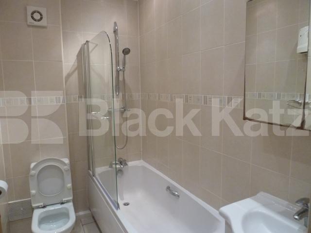 			New Instruction , 1 Bedroom, 1 bath, 1 reception Apartment			 Blythwood Road, Stroud Green