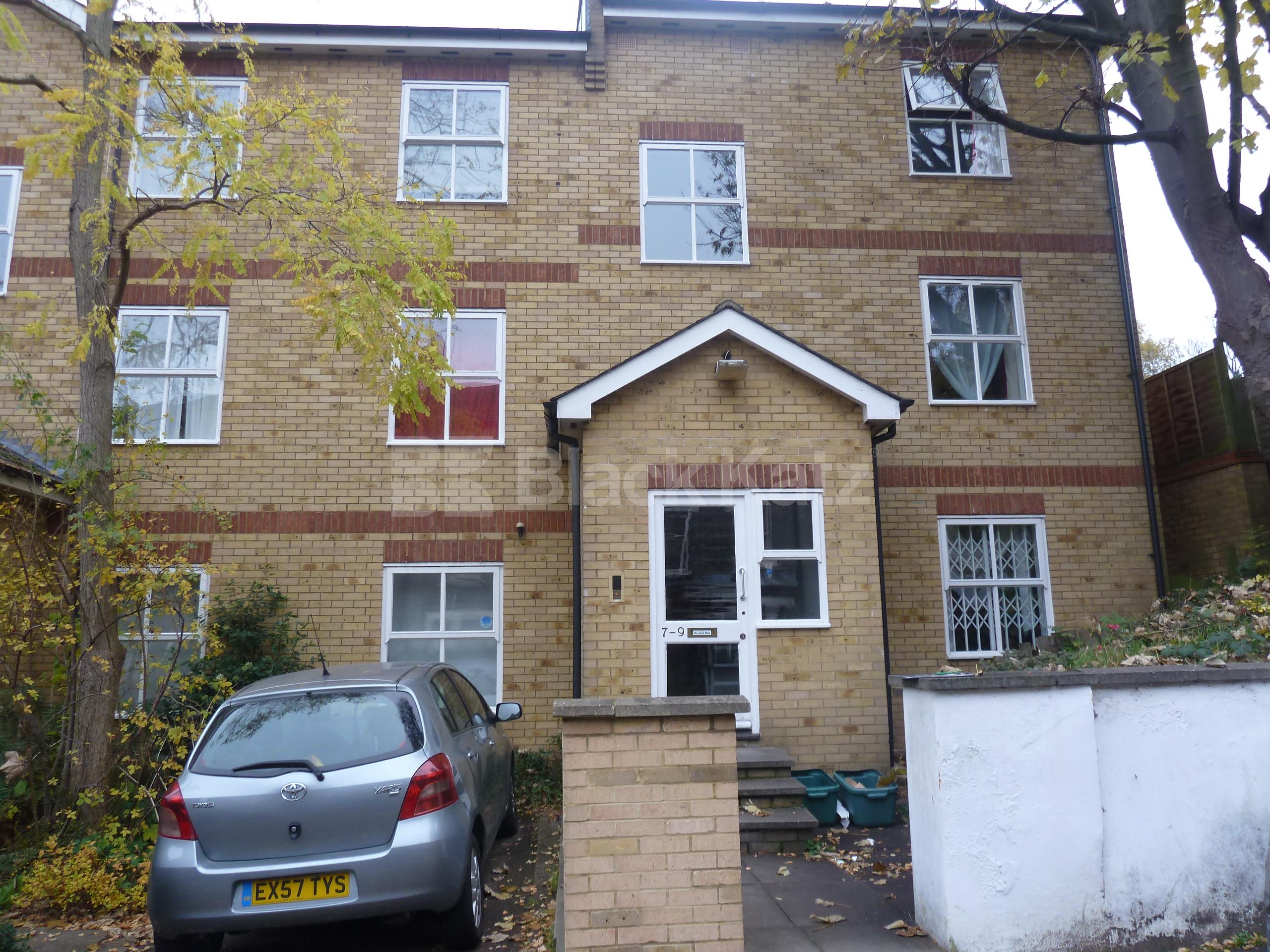 			New Instruction , 1 Bedroom, 1 bath, 1 reception Apartment			 Blythwood Road, Stroud Green N4