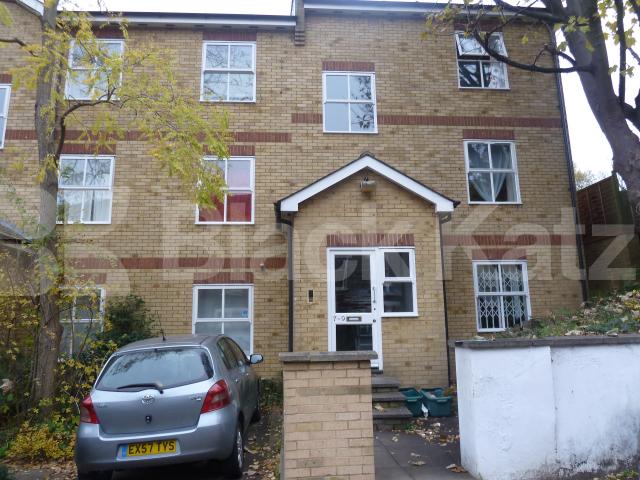 			New Instruction , 1 Bedroom, 1 bath, 1 reception Apartment			 Blythwood Road, Stroud Green