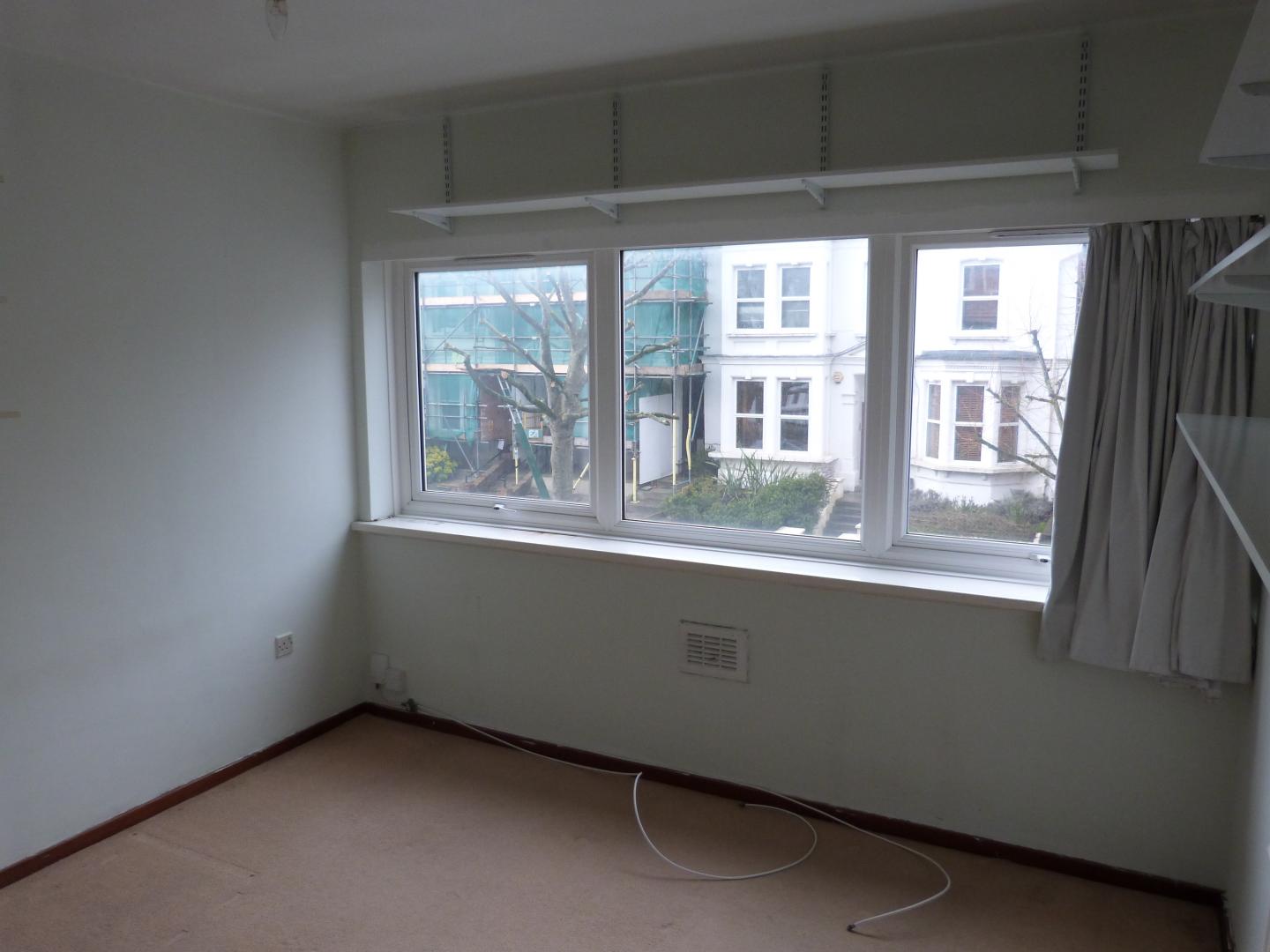 			3 Bedroom, 1 bath, 1 reception Flat			 Sherriff Road, WEST HAMPSTEAD