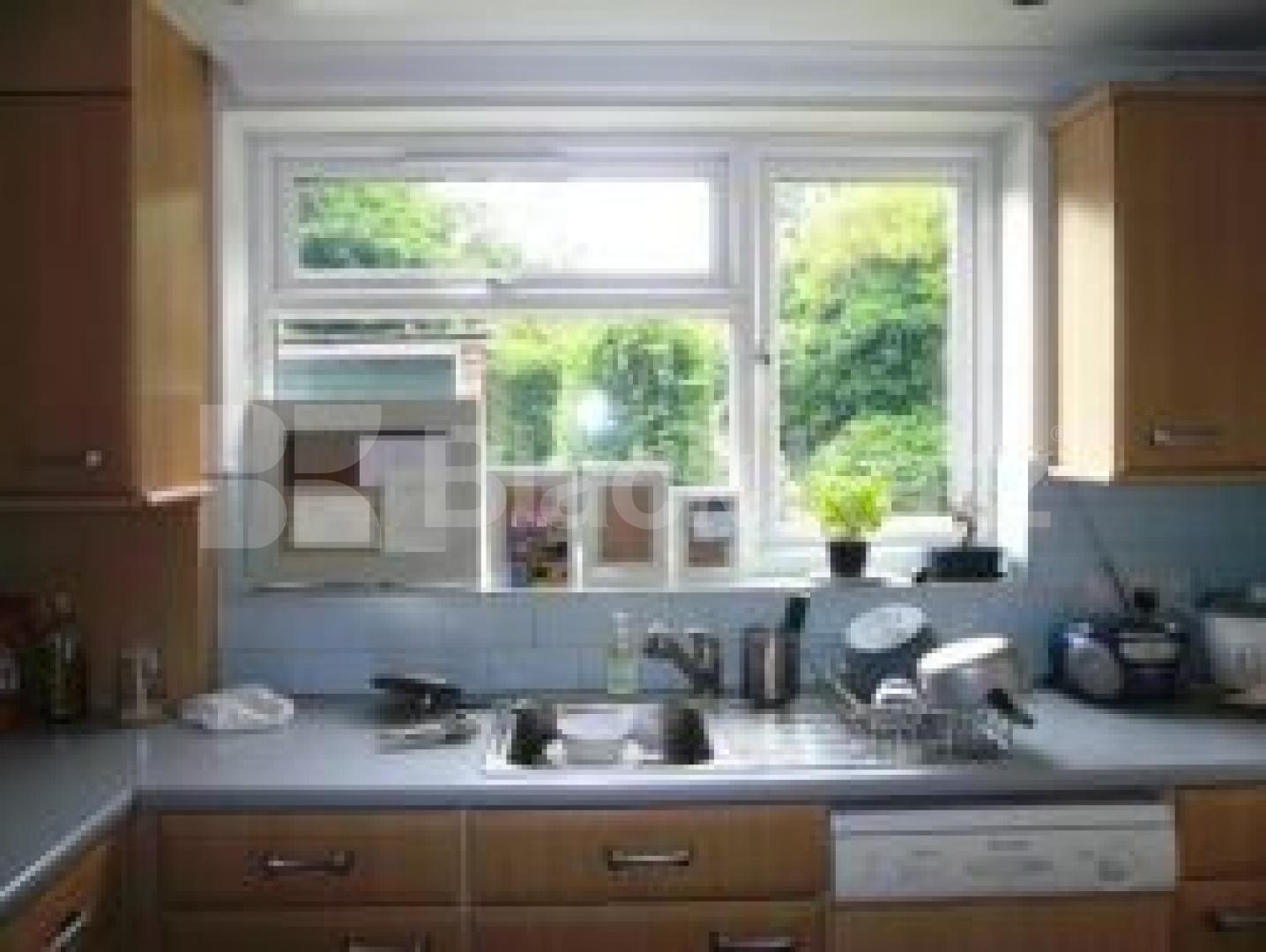 			2 Bedroom, 1 bath, 1 reception Flat			 Bibsworth Road, FINCHLEY CENTRAL