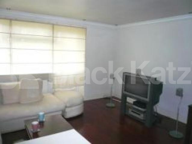 			2 Bedroom, 1 bath, 1 reception Flat			 Bibsworth Road, FINCHLEY CENTRAL