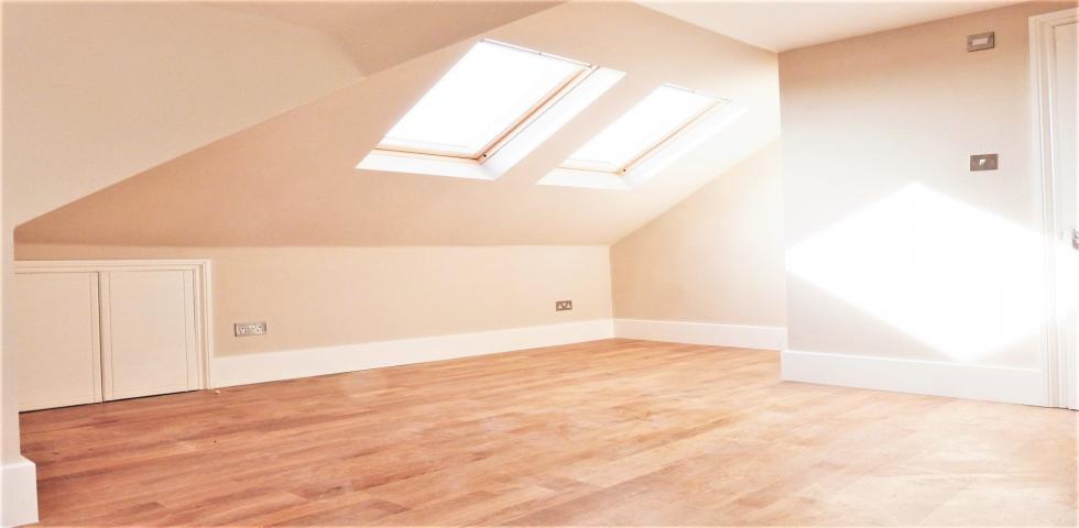 			NEW INSTRUCTION, 2 Bedroom, 1 bath, 1 reception Flat			 Claremont Road, CRICKLEWOOD