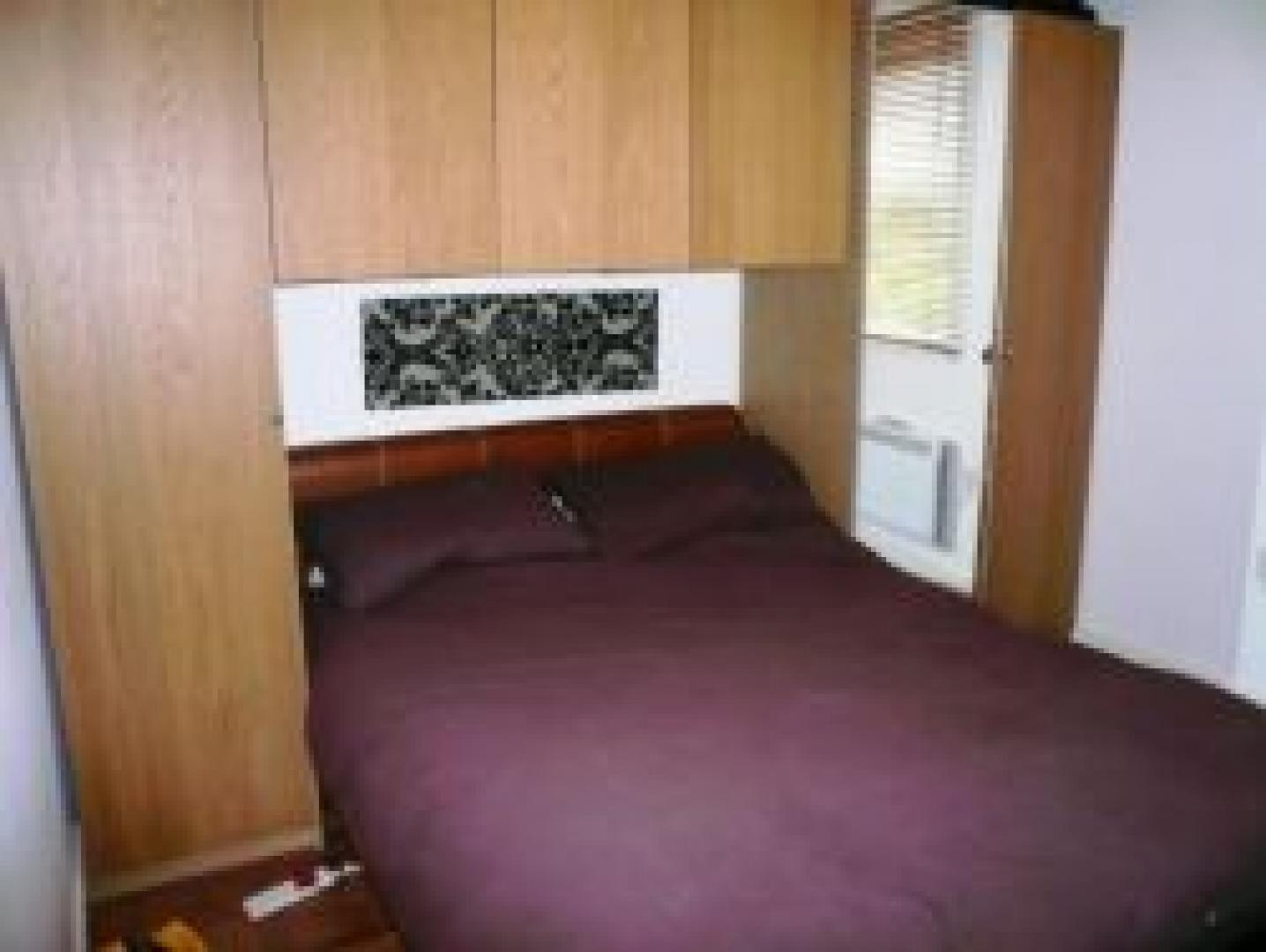 			1 Bedroom, 1 bath, 1 reception Flat			 Walm Lane, WILLESDEN GREEN