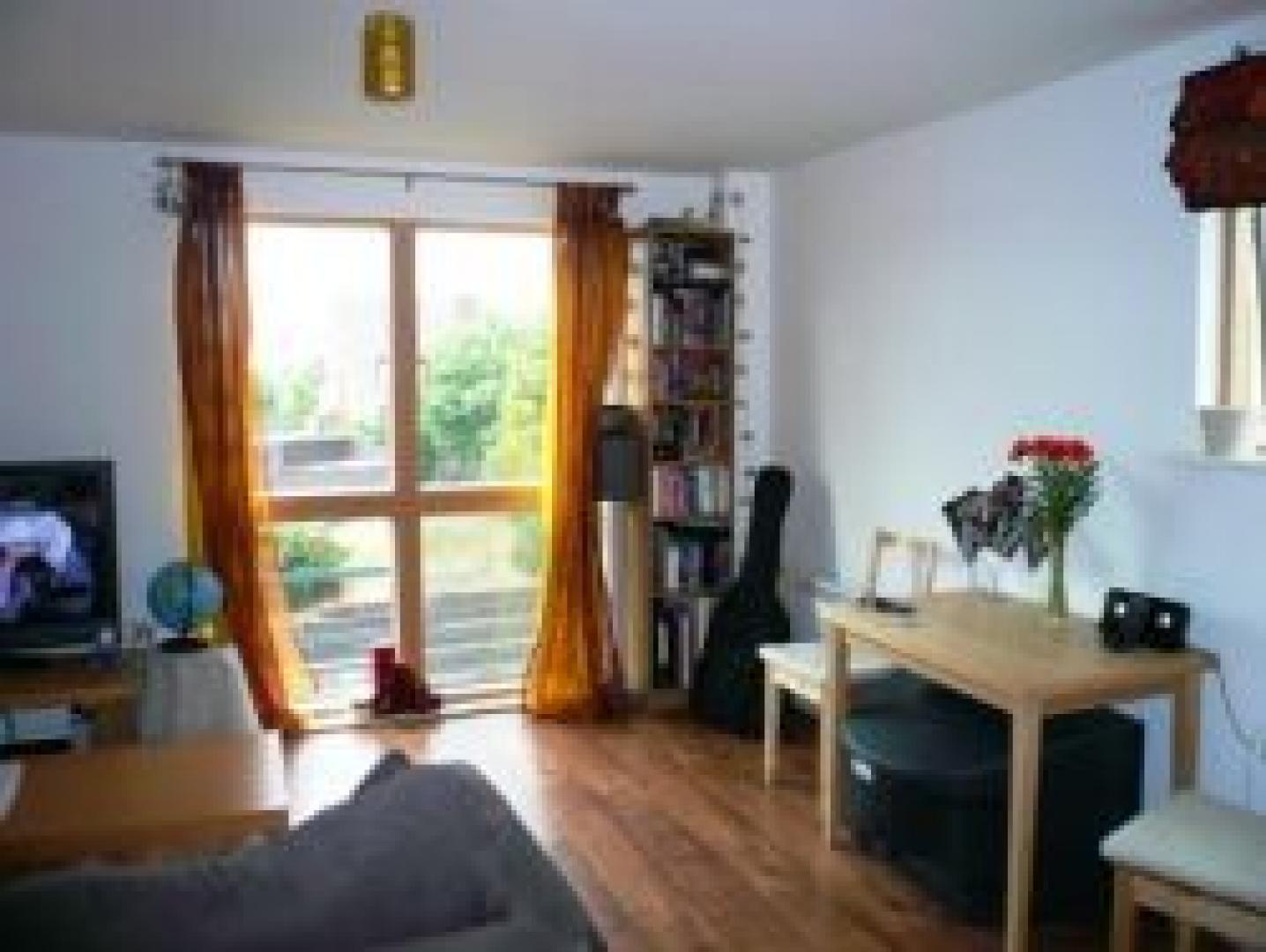 			1 Bedroom, 1 bath, 1 reception Flat			 Walm Lane, WILLESDEN GREEN