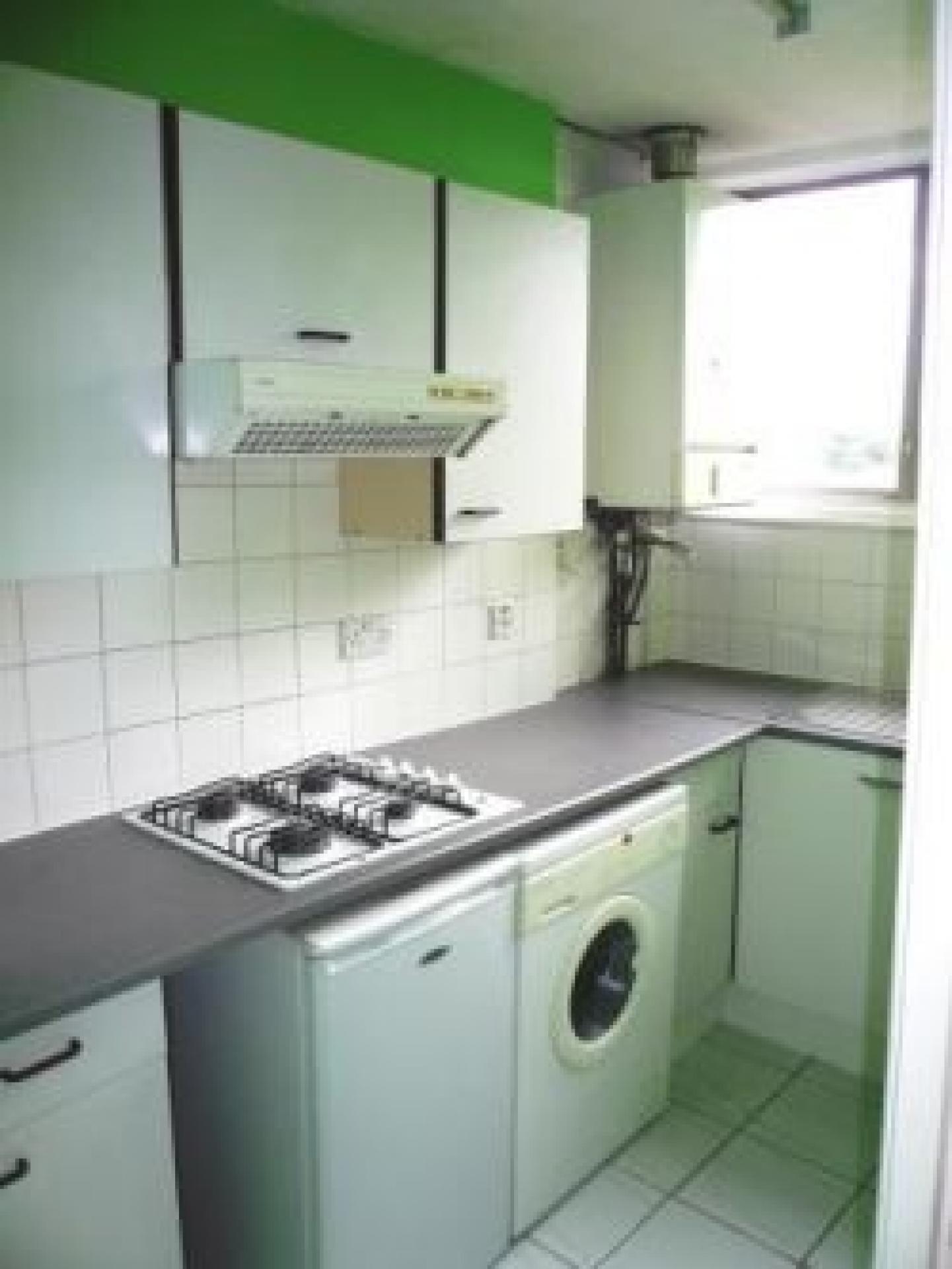 			1 Bedroom, 1 bath, 1 reception Flat			 Cricklewood Broadway, CRICKLEWOOD NW2