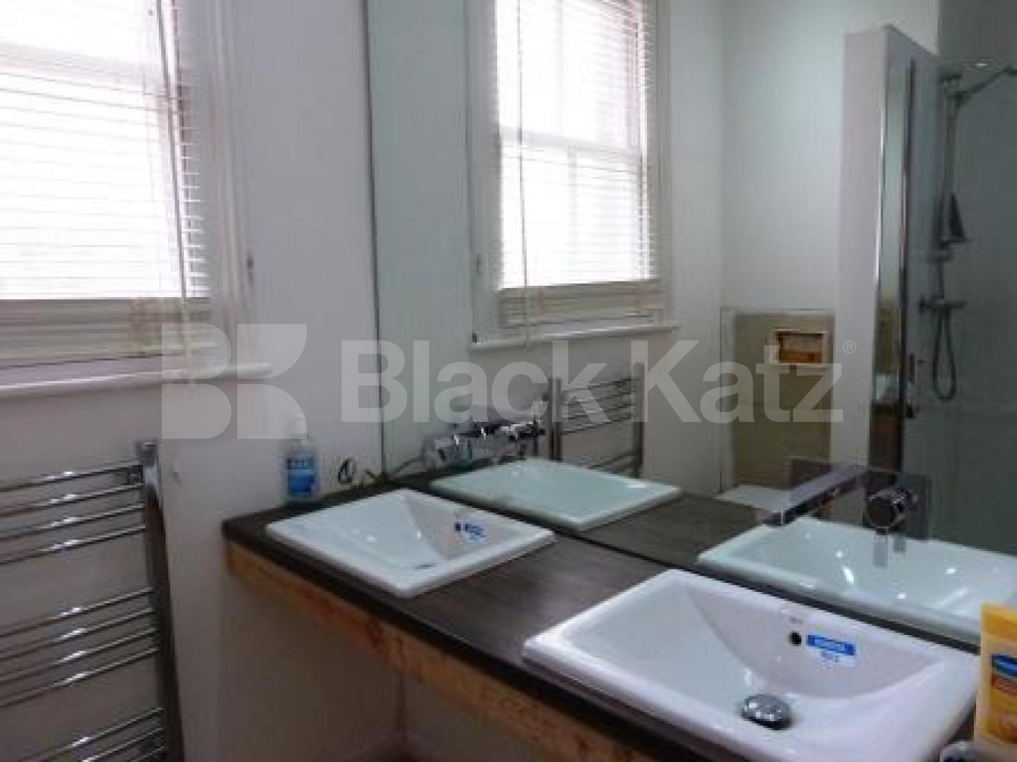 			2 Bedroom, 1 bath, 1 reception Ground Floor Flat			 Nightingale Lane, Crouch End/Hornsey