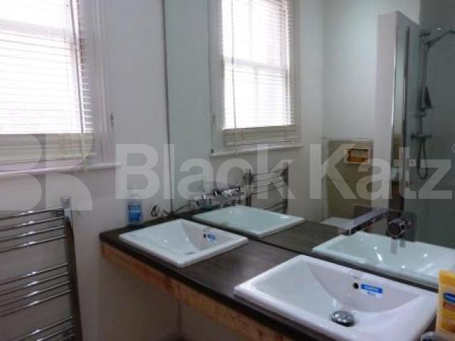 			2 Bedroom, 1 bath, 1 reception Ground Floor Flat			 Nightingale Lane, Crouch End/Hornsey