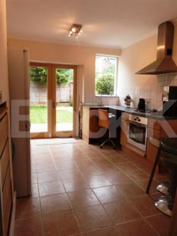 			2 Bedroom, 1 bath, 1 reception Ground Floor Flat			 Nightingale Lane, Crouch End/Hornsey