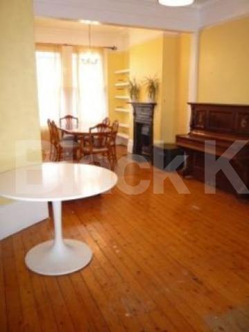 			LET!, 2 Bedroom, 1 bath, 1 reception Flat			 Alexandra Park Road, MUSWELL HILL/ALEXANDRA PALACE