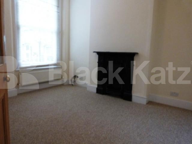 			2 Bedroom, 1 bath, 1 reception Ground Floor Flat			 Nightingale Lane, Crouch End/Hornsey