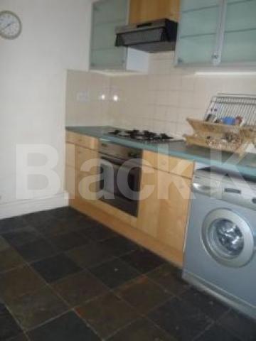 			2 Bedroom, 1 bath, 1 reception Flat			 Eastern Road, MUSWELL HILL