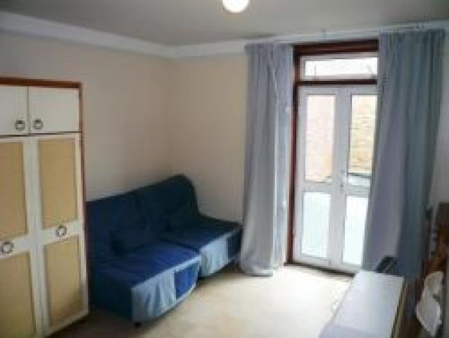 			Studio Apartment, 1 bath, 1 reception Flat			 Chamberlayne Road, KENSAL GREEN