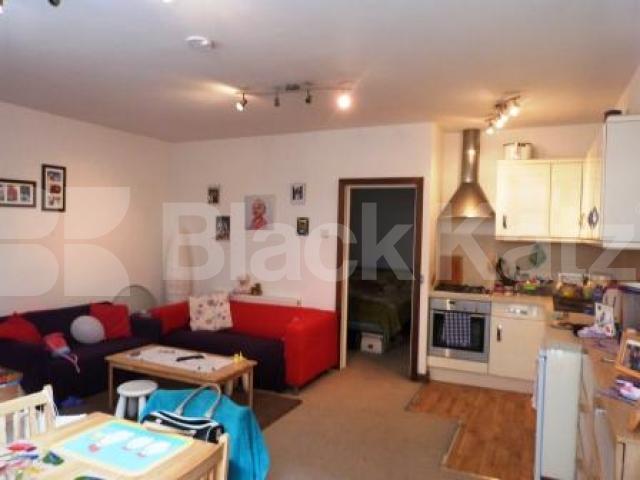 			1 Bedroom, 1 bath, 1 reception Flat			 Fortis Green Avenue, East Finchley/Muswell Hill