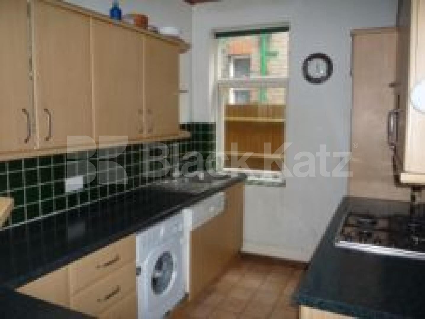 			LET!, 2 Bedroom, 1 bath, 1 reception Flat			 North View Road, Crouch End