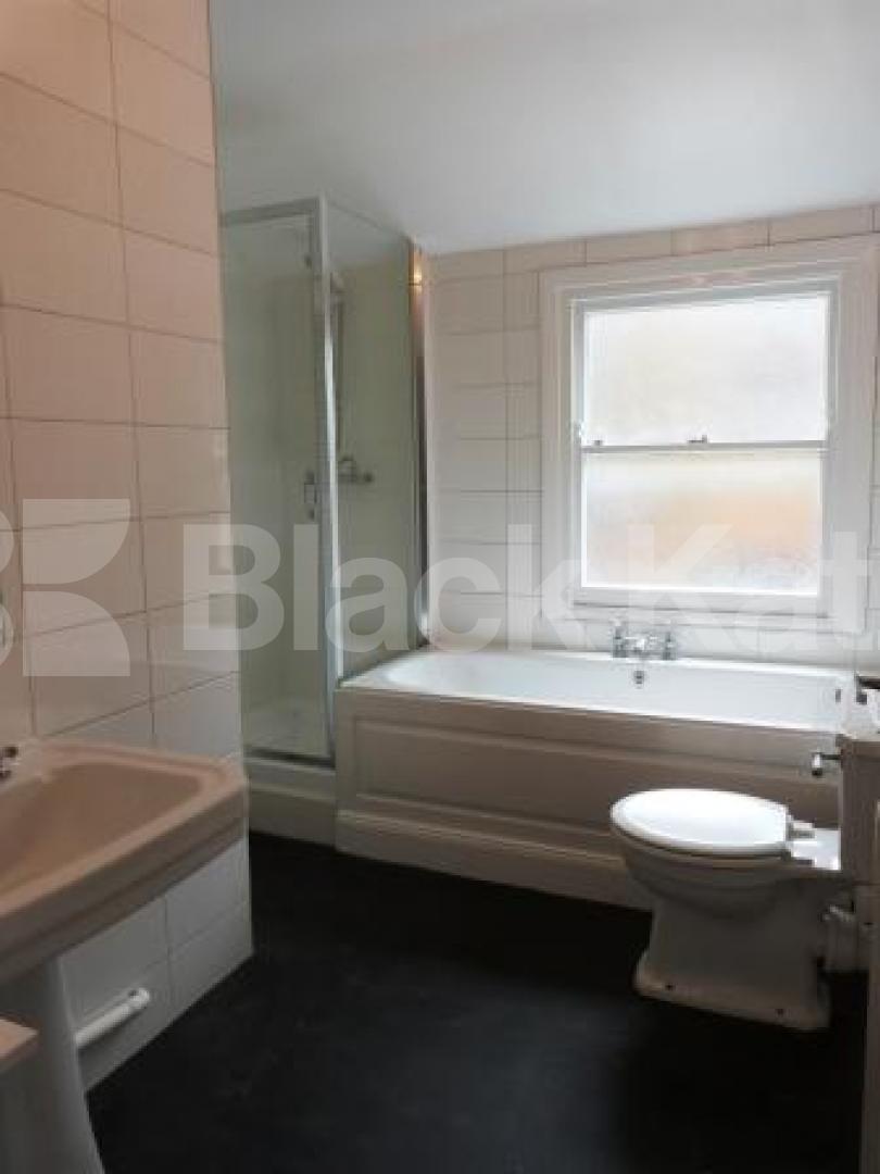 			Early viewings strongly recommended!!!, 2 Bedroom, 1 bath, 1 reception Flat			 Church Lane, Crouch End