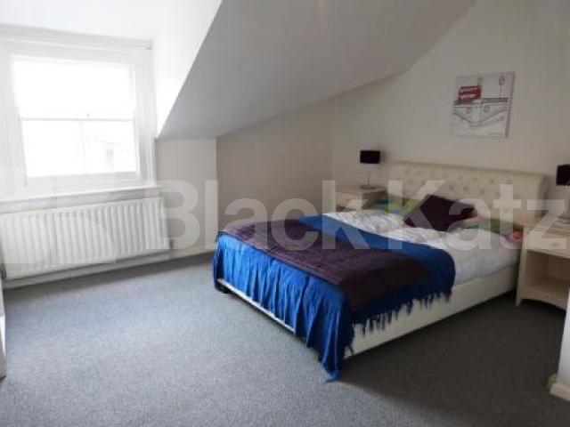 			Early viewings strongly recommended!!!, 2 Bedroom, 1 bath, 1 reception Flat			 Church Lane, Crouch End