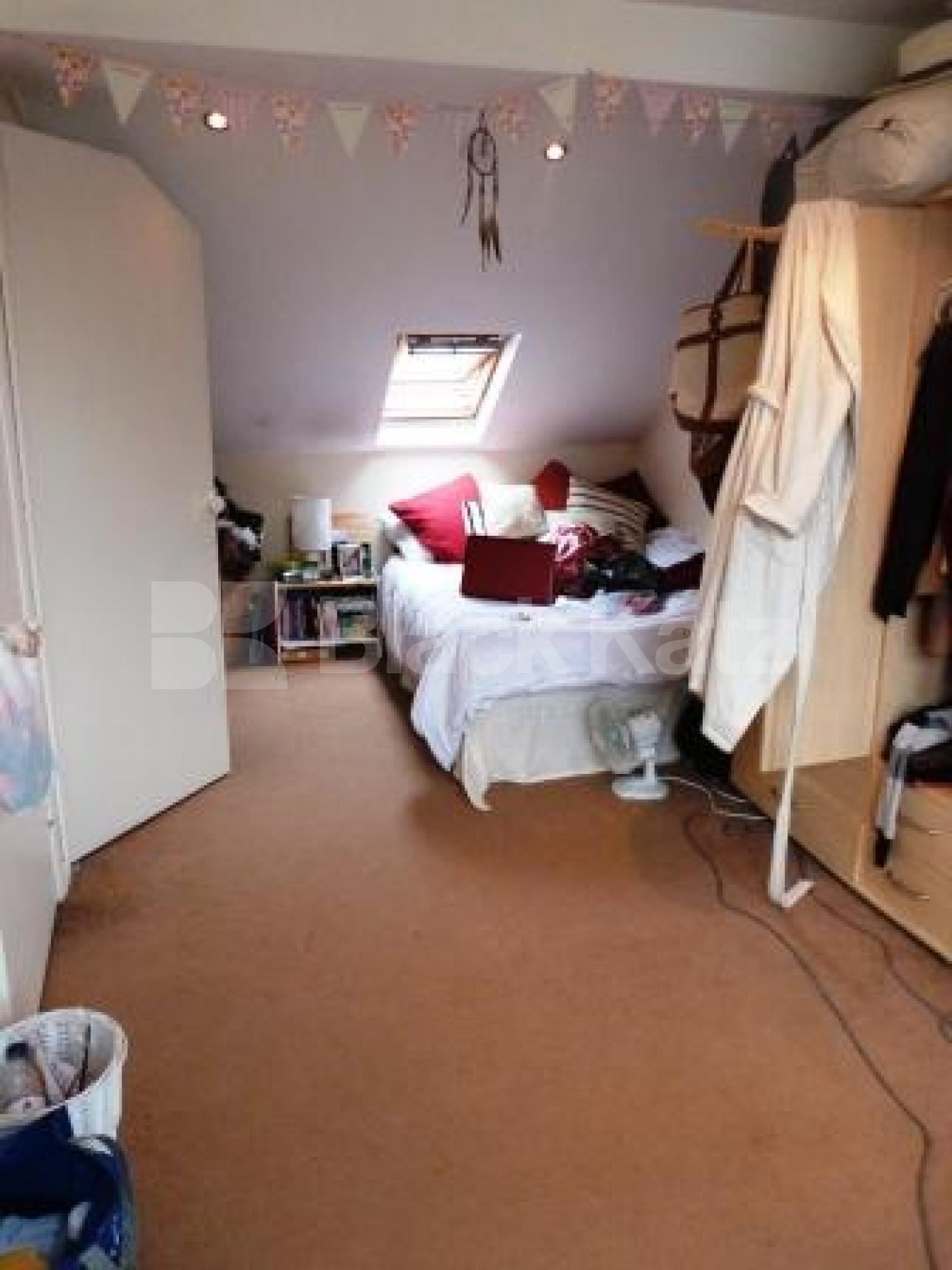 			EARLY VIEWINGS ADVISED!!!, 3 Bedroom, 1 bath, 1 reception Flat			 Cheshire Road, Bounds Green N22