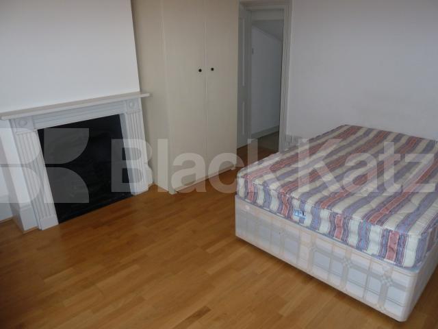 			New Instruction, Studio Apartment, 1 bath, 1 reception Flat			 Hamilton Park West, HIGHBURY FIELDS/HIGHBURY BARN