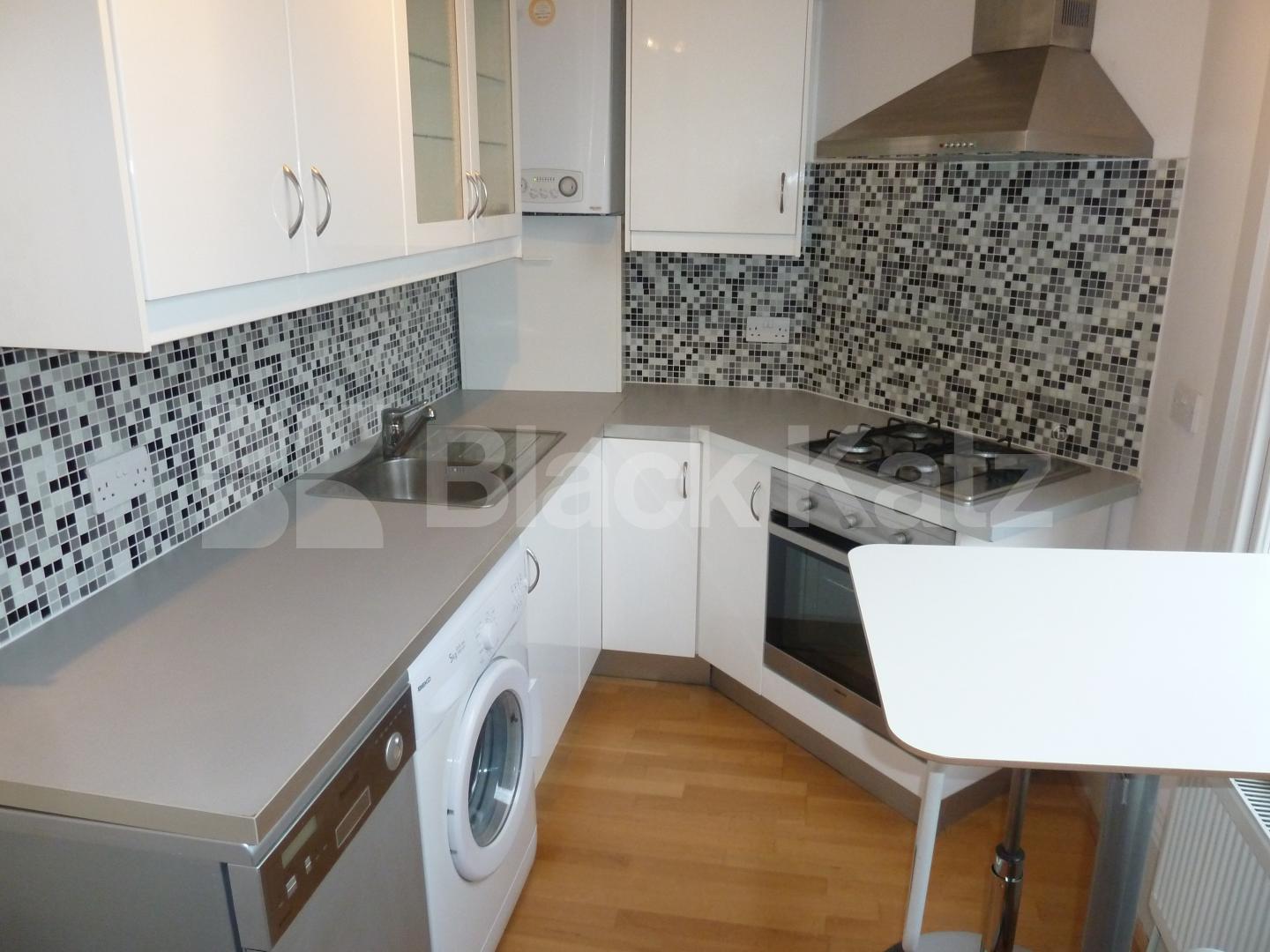 			New Instruction, Studio Apartment, 1 bath, 1 reception Flat			 Hamilton Park West, HIGHBURY FIELDS/HIGHBURY BARN