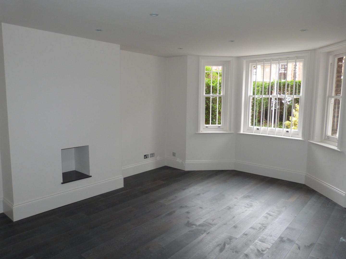 			2 Bedroom, 1 bath, 1 reception Flat			 Adamson Road, BELSIZE/SWISS COTTAGE