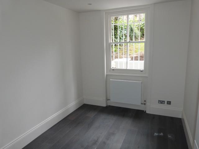 			2 Bedroom, 1 bath, 1 reception Flat			 Adamson Road, BELSIZE/SWISS COTTAGE