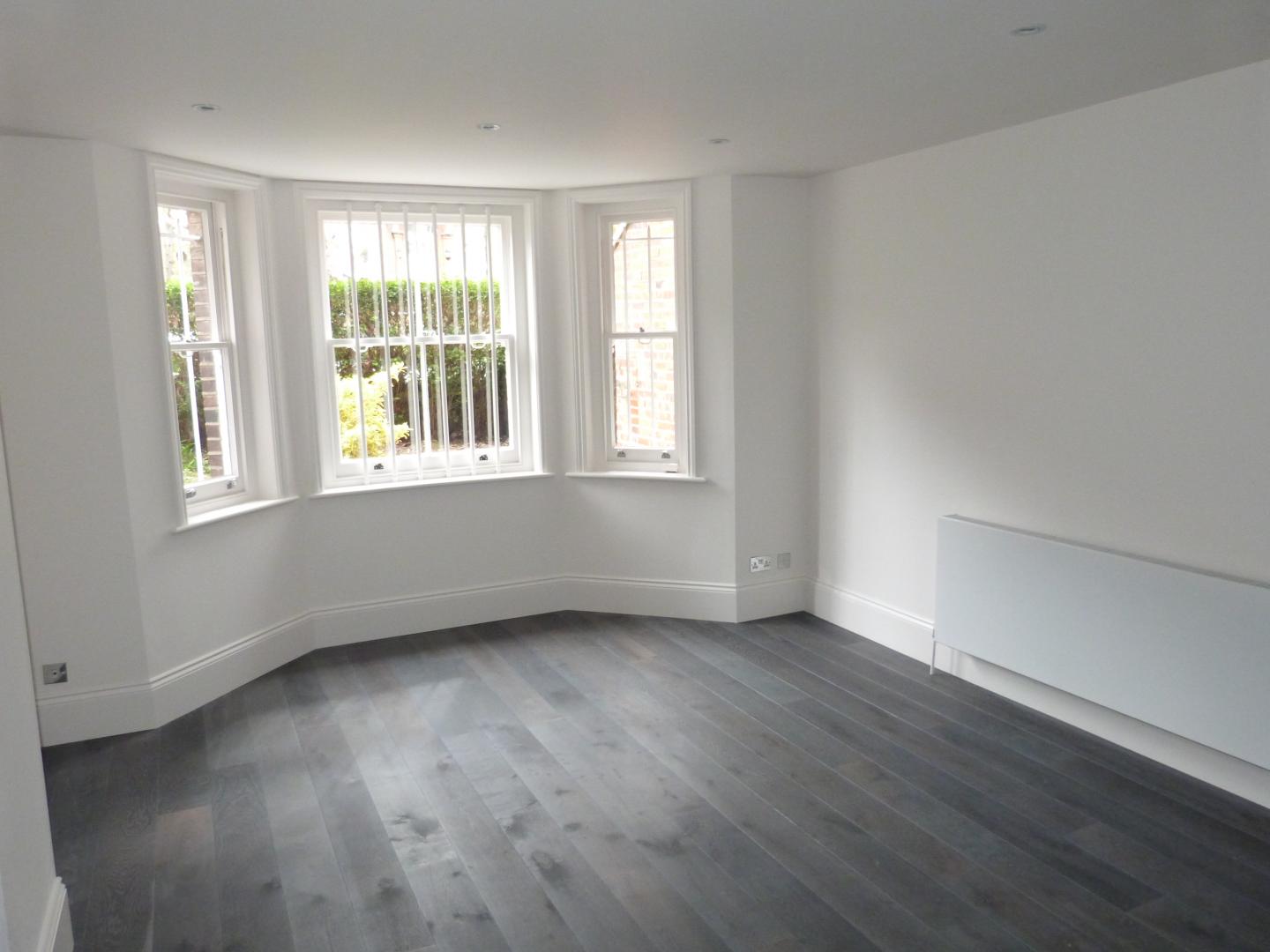 			2 Bedroom, 1 bath, 1 reception Flat			 Adamson Road, BELSIZE/SWISS COTTAGE