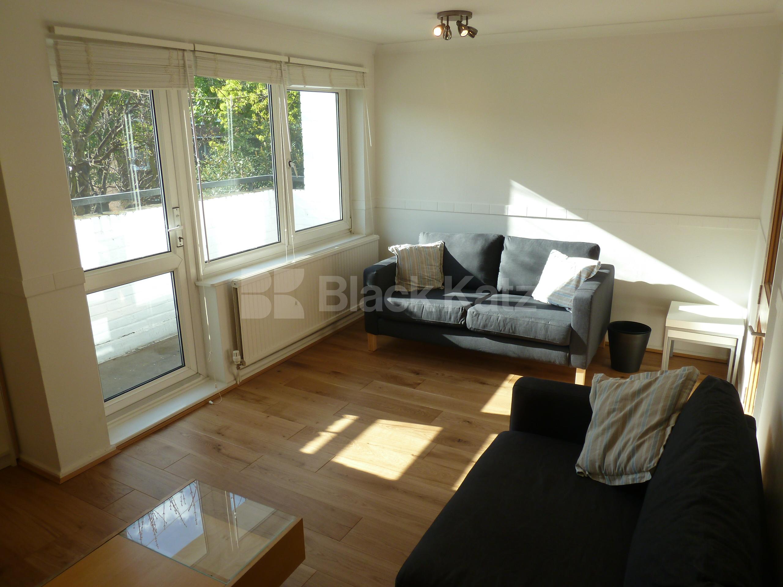 			New Instruction, 3 Bedroom, 1 bath, 1 reception Apartment			 Cowdenbeath Path , KINGS CROSS N1