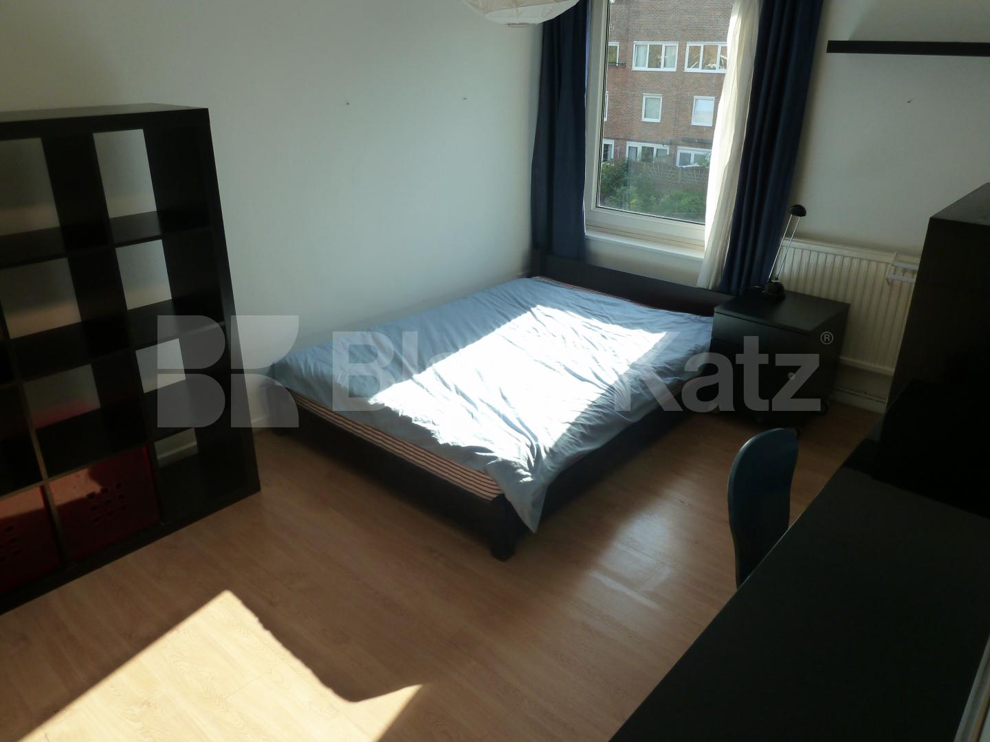 			New Instruction, 3 Bedroom, 1 bath, 1 reception Apartment			 Cowdenbeath Path , KINGS CROSS