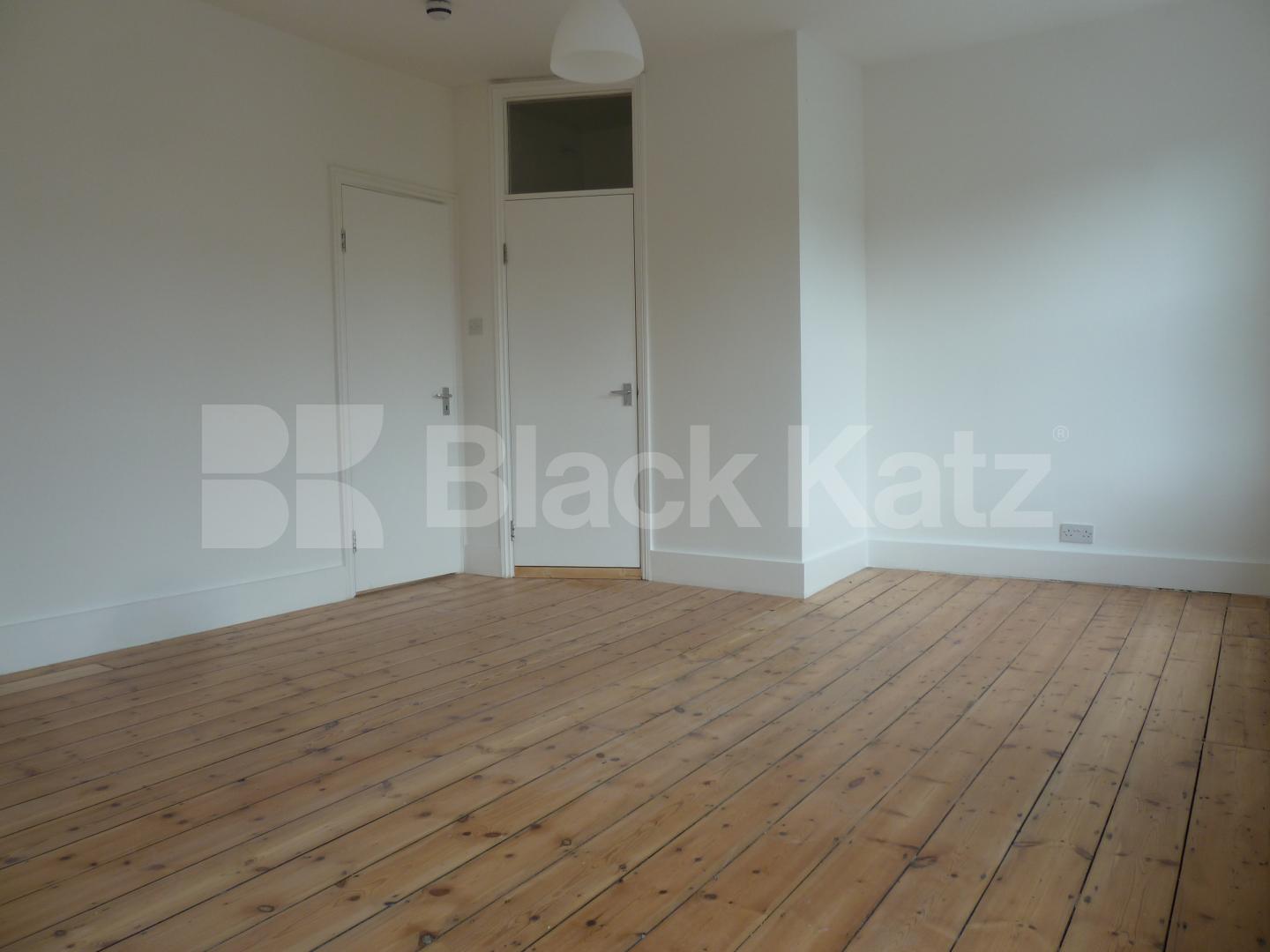 			New Instruction, 4 Bedroom, 1 bath, 1 reception House			 Brooke Road, STOKE NEWINGTON