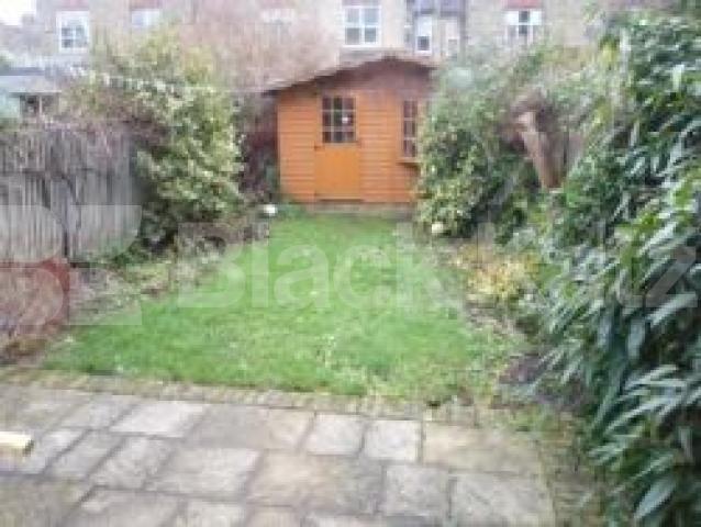 			LET!, 1 Bedroom, 1 bath, 1 reception Flat			 Bosworth Road, BOUNDS GREEN