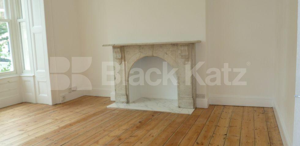 			STUNNING FOUR BEDROOM HOUSE, 5 Bedroom, 1 bath, 1 reception House			 Brooke Road, STOKE NEWINGTON