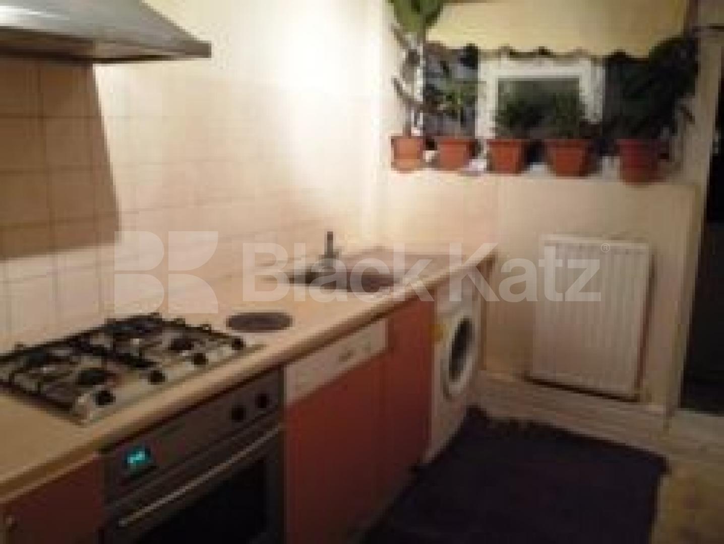 			3 Bedroom, 1 bath, 1 reception Flat			 Pymmes Brook House, MUSWELL HILL