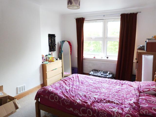 			NEW INSTRUCTION, 2 Bedroom, 1 bath, 1 reception Flat			 Brondesbury Park, QUEENS PARK