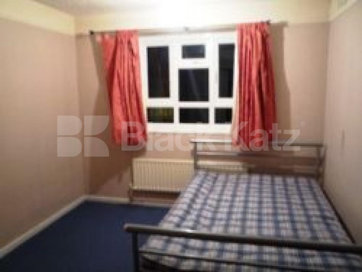 			3 Bedroom, 1 bath, 1 reception Flat			 Pymmes Brook House, MUSWELL HILL