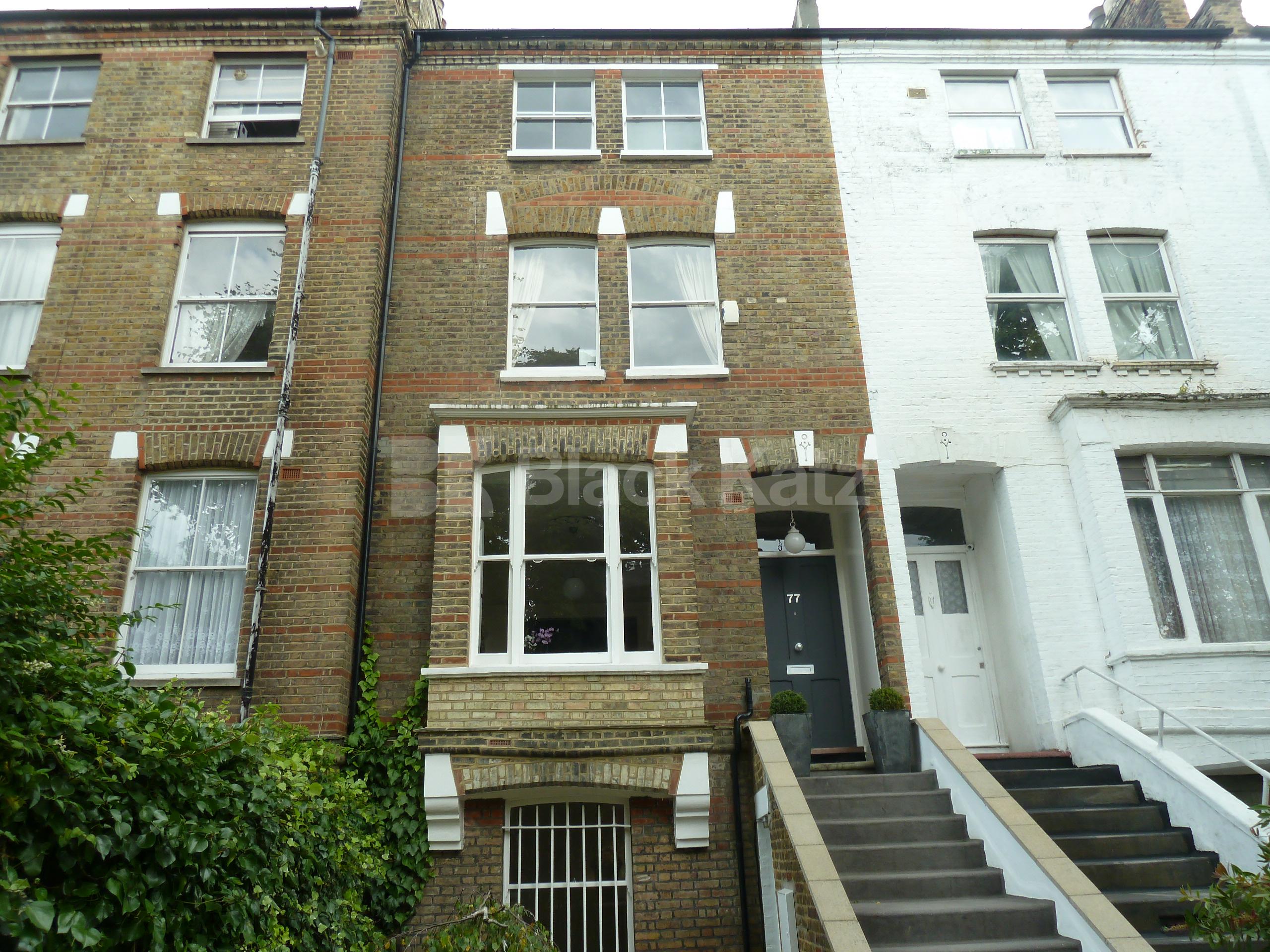 			1 Bedroom, 1 bath, 1 reception Flat			 Hartham Road, HILLMARTON CONSERVATION AREA N7