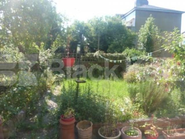 			Garden flat, 2 Bedroom, 1 bath, 1 reception Ground Floor Flat			 Middle Lane, CROUCH END