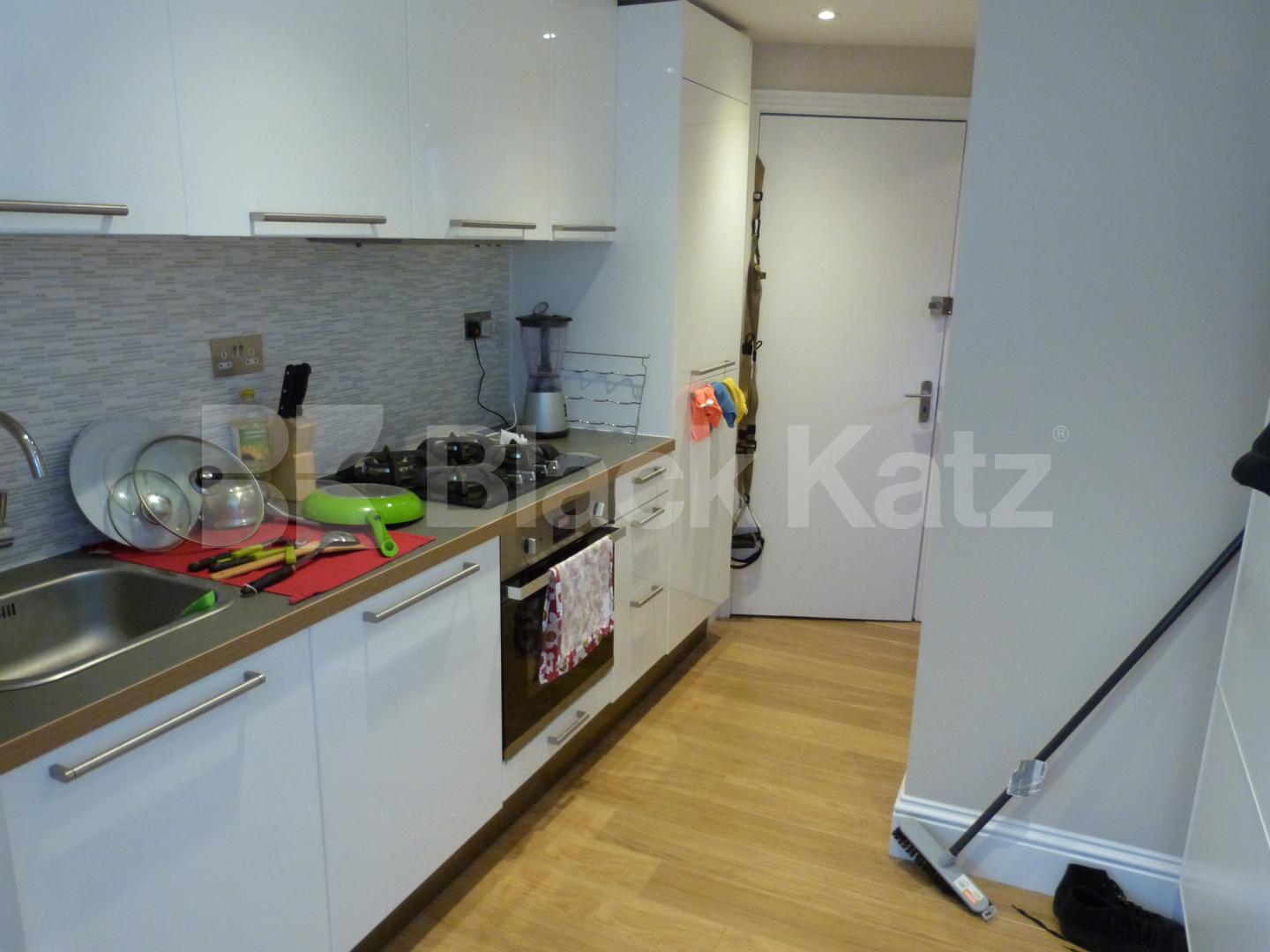 			Fantastic Studio !, Studio Apartment, 1 bath, 1 reception Apartment			 Loveridge Road, West Hampstead