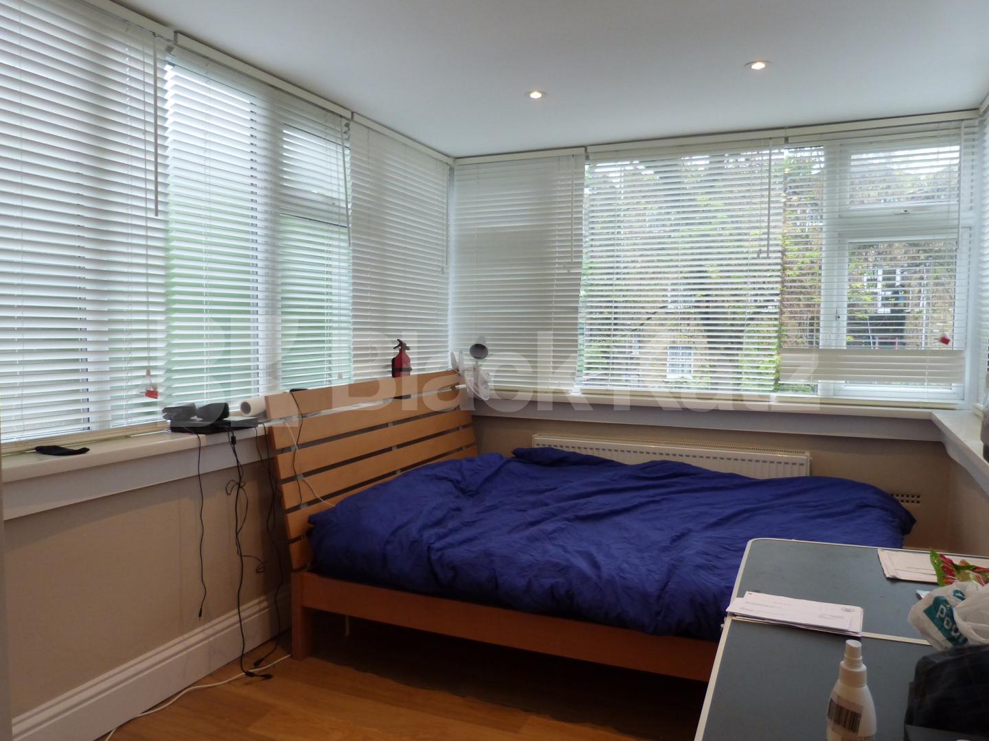 			Fantastic Studio !, Studio Apartment, 1 bath, 1 reception Apartment			 Loveridge Road, West Hampstead
