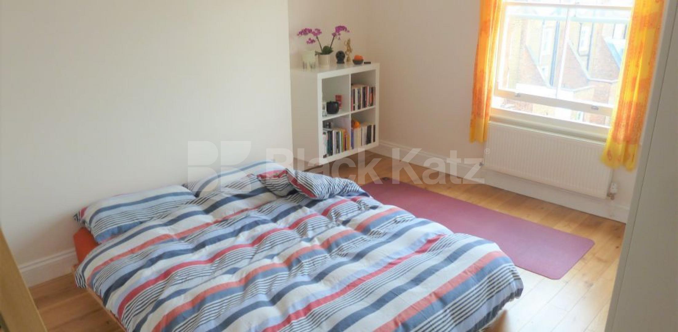 			STUNNING 2 BEDROOM MANSION BLOCK APARTMENT, 2 Bedroom, 1 bath, 1 reception Flat			 Cloudesley Mansions, Cloudesley Place , ANGEL-ISLINGTON-BARNSBURY