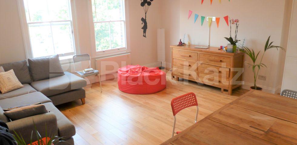 			STUNNING 2 BEDROOM MANSION BLOCK APARTMENT, 2 Bedroom, 1 bath, 1 reception Flat			 Cloudesley Mansions, Cloudesley Place , ANGEL-ISLINGTON-BARNSBURY