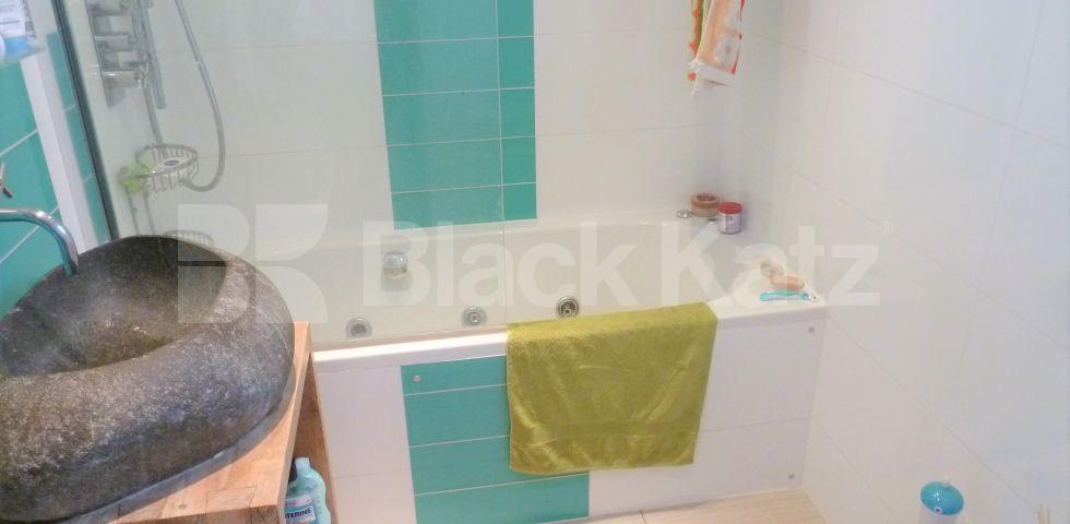 			STUNNING 2 BEDROOM MANSION BLOCK APARTMENT, 2 Bedroom, 1 bath, 1 reception Flat			 Cloudesley Mansions, Cloudesley Place , ANGEL-ISLINGTON-BARNSBURY