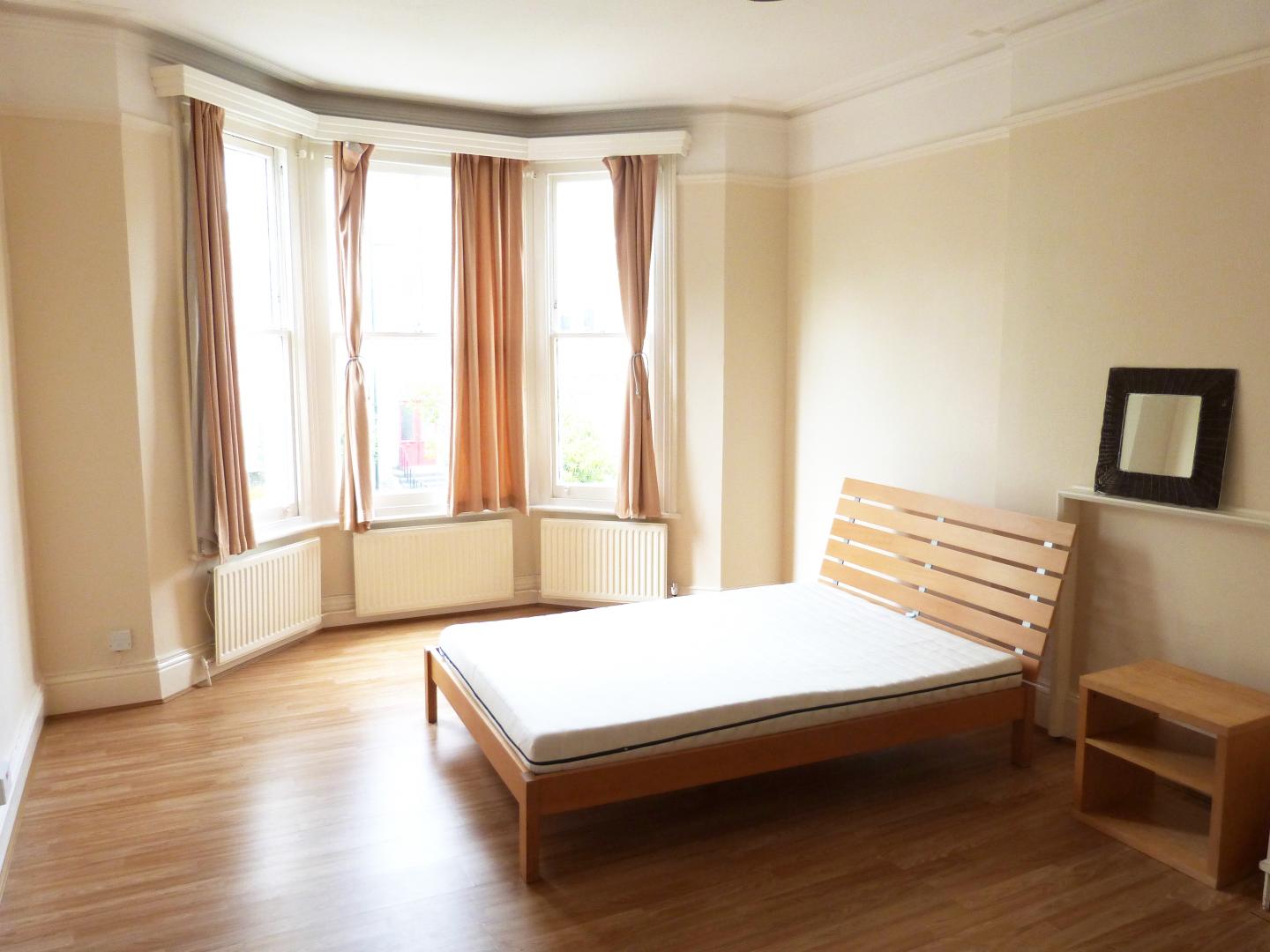 			UNDER OFFER , 2 Bedroom, 1 bath, 1 reception Flat			 Woodchurch Road, WEST HAMPSTEAD