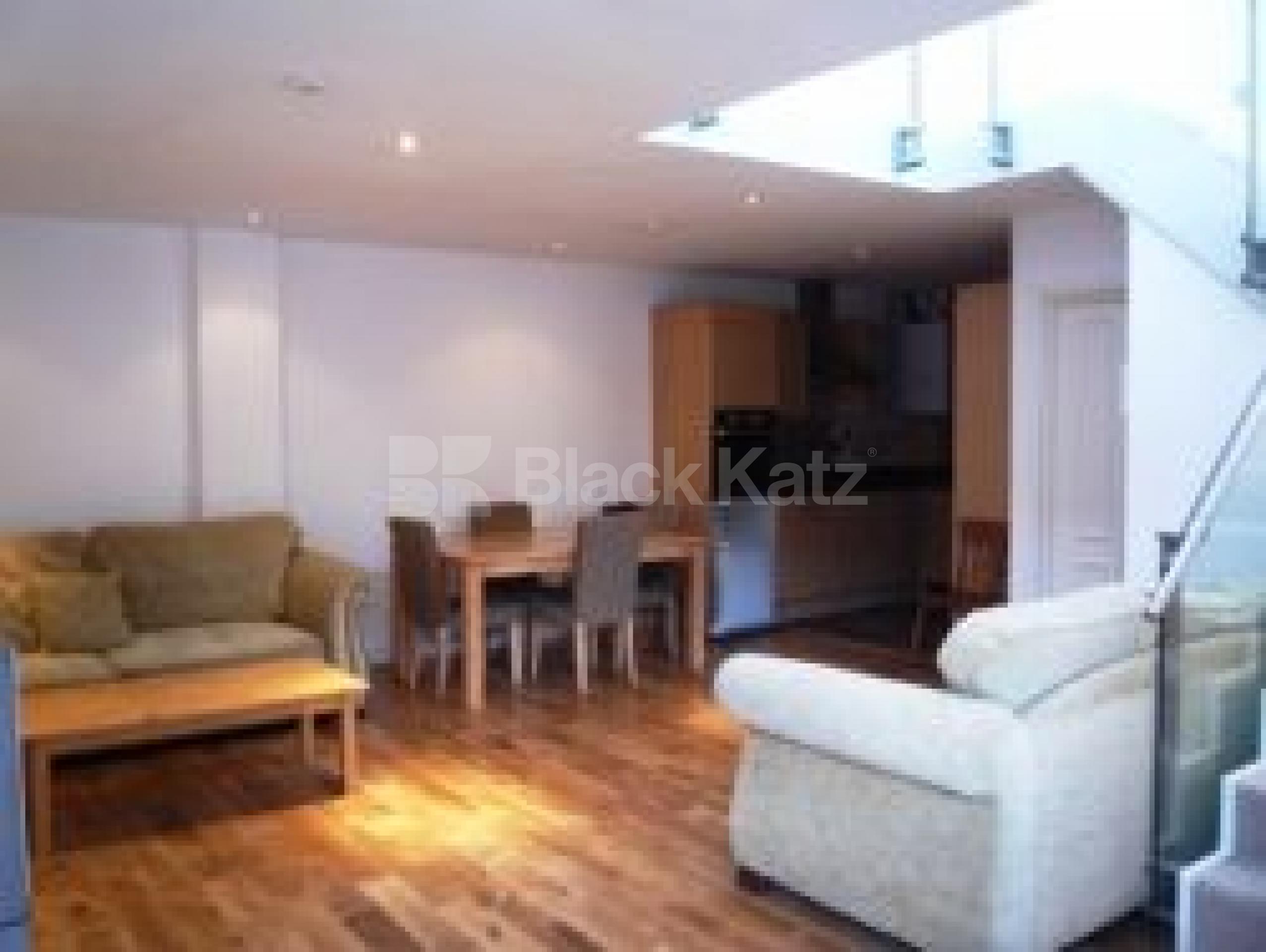 			Let!, 3 Bedroom, 1 bath, 1 reception Mews House			 Park Mews, CROUCH END N8