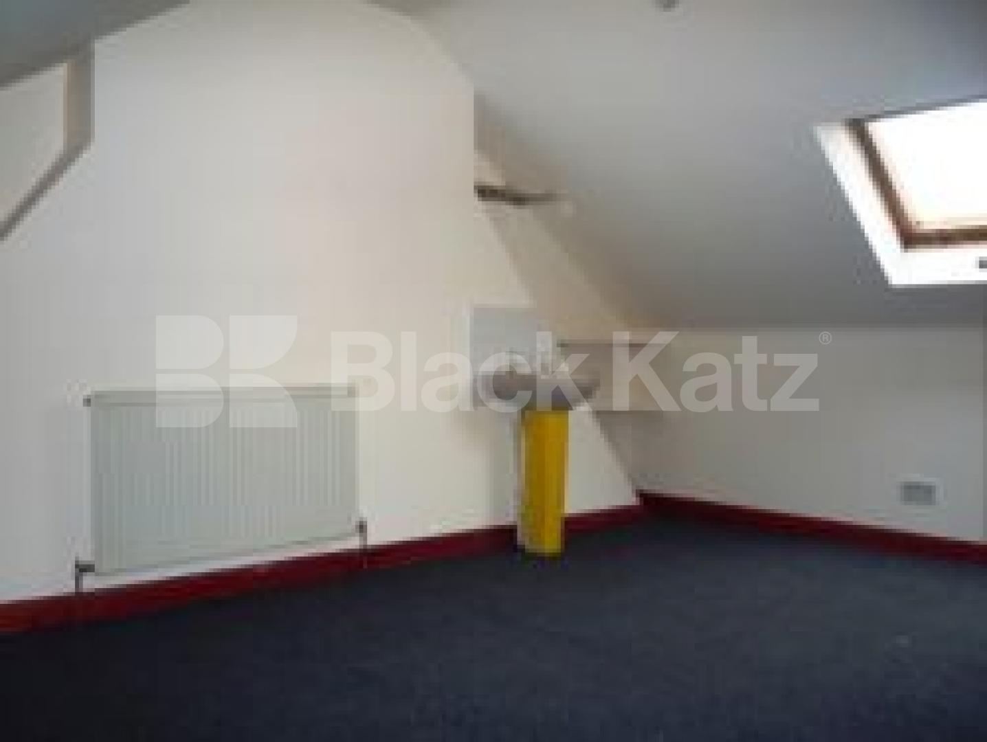 			5 Bedroom, 1 bath, 1 reception House			 Waldegrave Road, Turnpike Lane