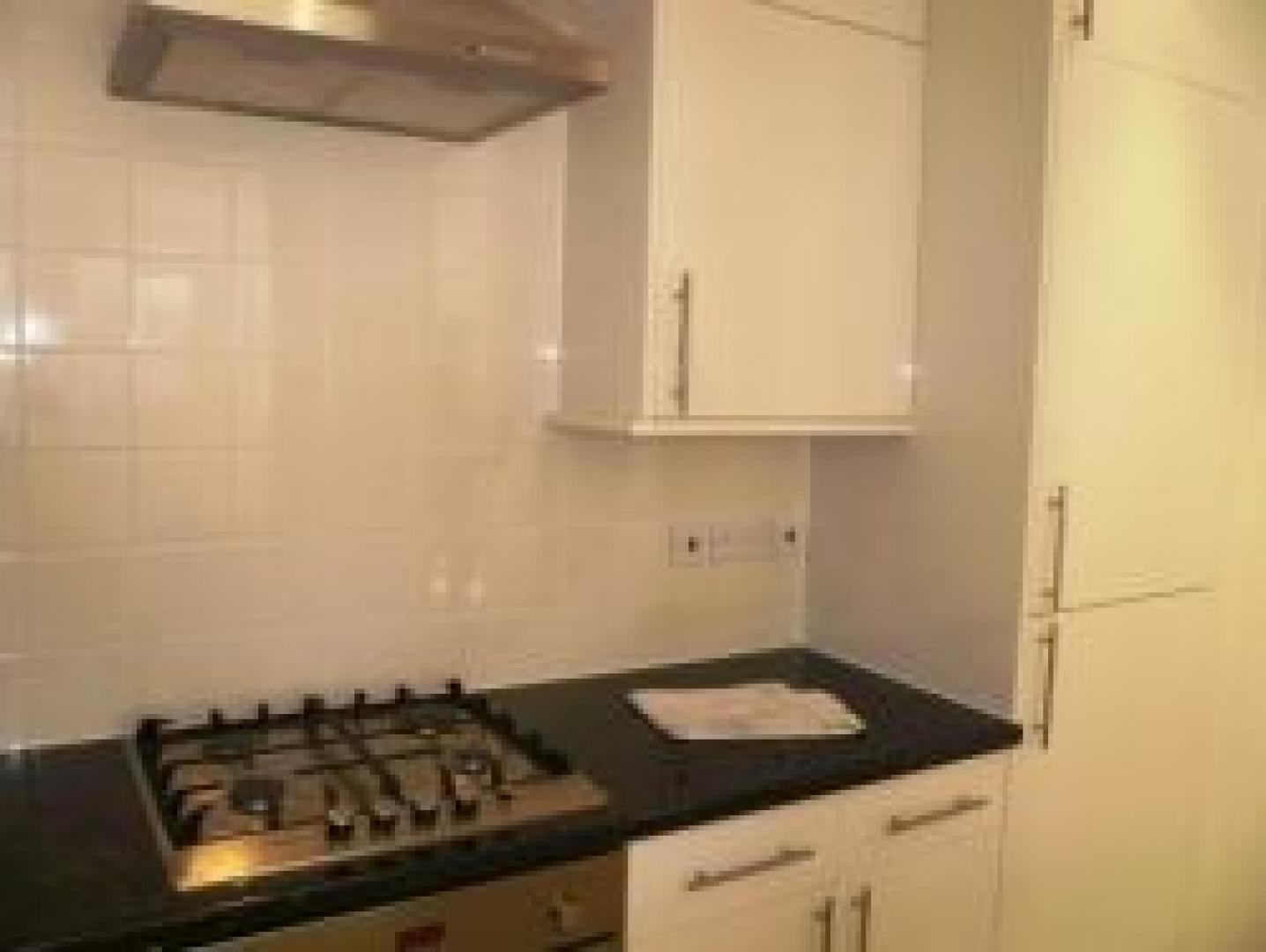 			1 Bedroom, 1 bath, 1 reception Flat			 Parliament Hill, HAMPSTEAD HEATH/BELSIZE